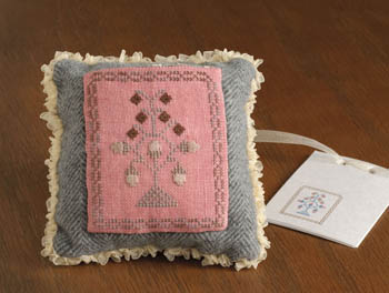 Acorn Pillow Pocket-Dames Of The Needle-