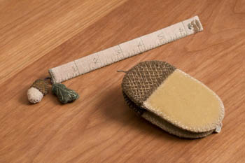 Acorn Scissor Case & Ruler-Dames Of The Needle-