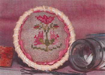 Flower Pincushion Topper (w/ Rick Rack)-Dames Of The Needle-