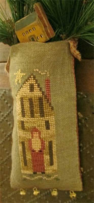 Christmas House Hanging Pouch-Homespun Elegance-