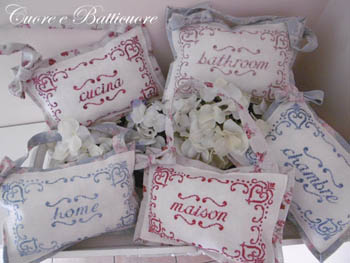 Il Cielo In Una Stanza (Little Pillows For The Home)-Cuore E Batticuore-