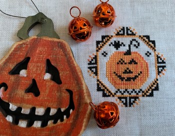 Quirky Quaker-Jack-O-Lantern-Darling & Whimsy Designs-