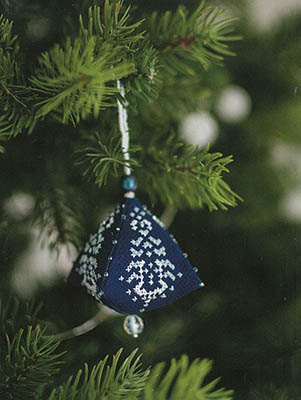 Teardrop Bells 3D Christmas Tree Ornament-Cotton Pixels-