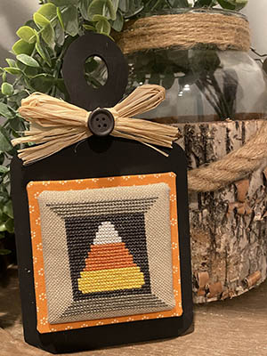 Candy Corn Spool-Crafty Bluebonnet Designs-