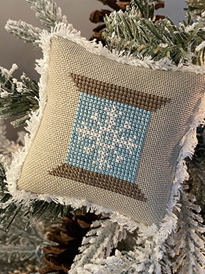 Snowflake Spool-Crafty Bluebonnet Designs-