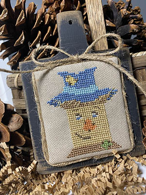 Scarecrow Spool-Crafty Bluebonnet Designs-