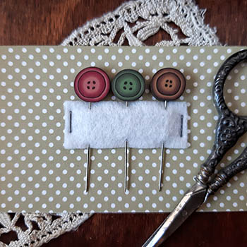 Three Buttons Pins-Puntini Puntini-